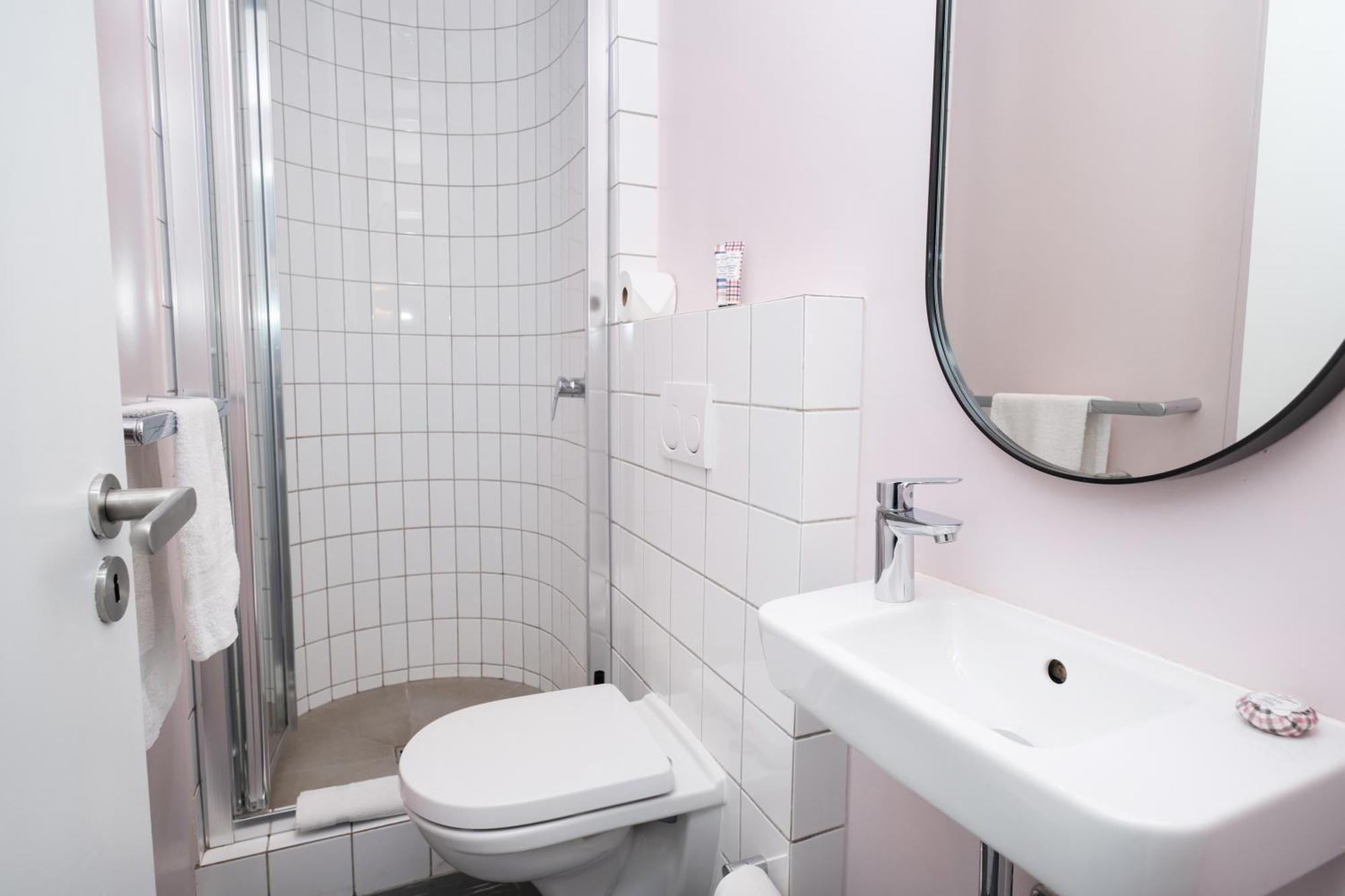Flamingo807: Floor Sea Point Aprt With Balcony * Cape Town